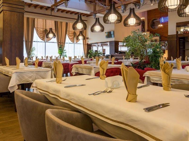 Platinum Hotel And Casino Bansko Exterior photo